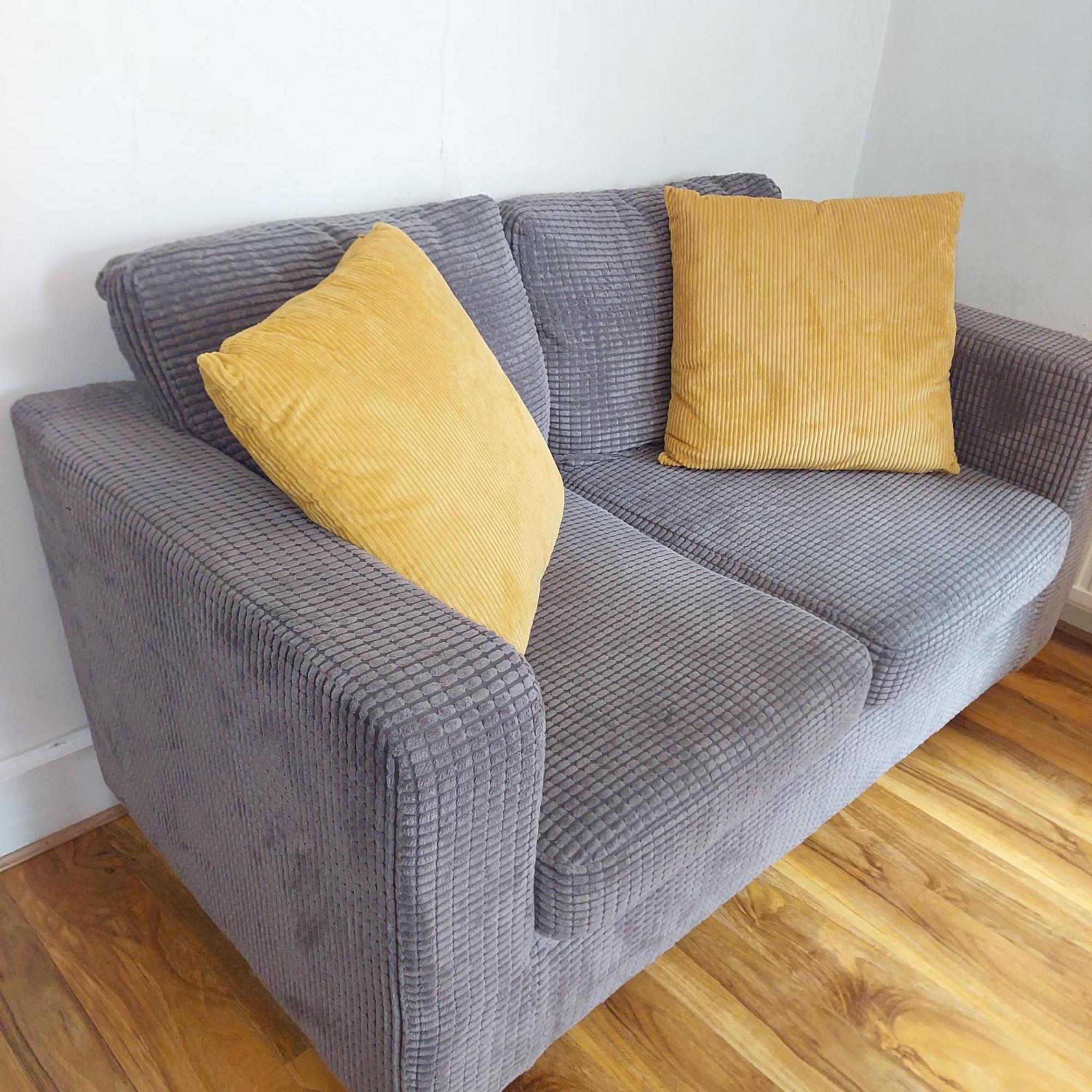 2 Bedroom Apartment, Fortescue Road ロンドン エクステリア 写真